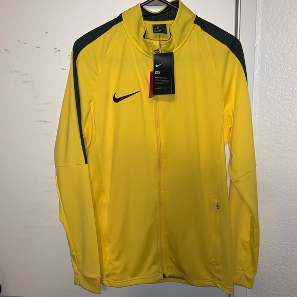 Yellow Nike zip up long sleeve. Size medium. - Picture 1 of 3